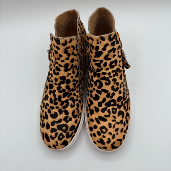 Steve MaddenWomen's Caliber Wedge Sneakers Leopard Print High-Top Sneakers SZ 10 - Picture 5 of 16